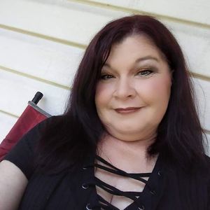 Meet your Posher, Paula